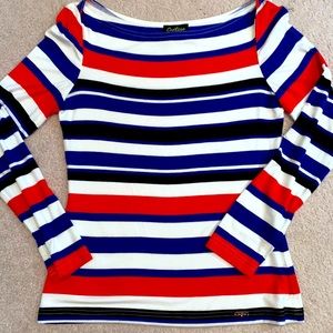 Never worn Cartise size M top